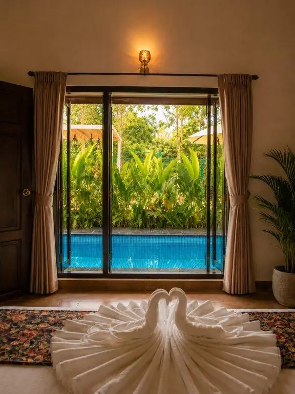 Rooms, Villas & Cottages